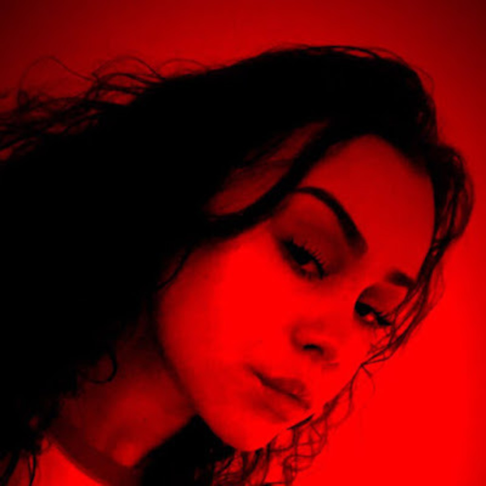 Meet your Posher, Alazandra